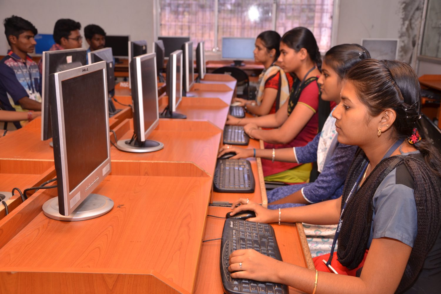 Facilities Parvathys Arts college